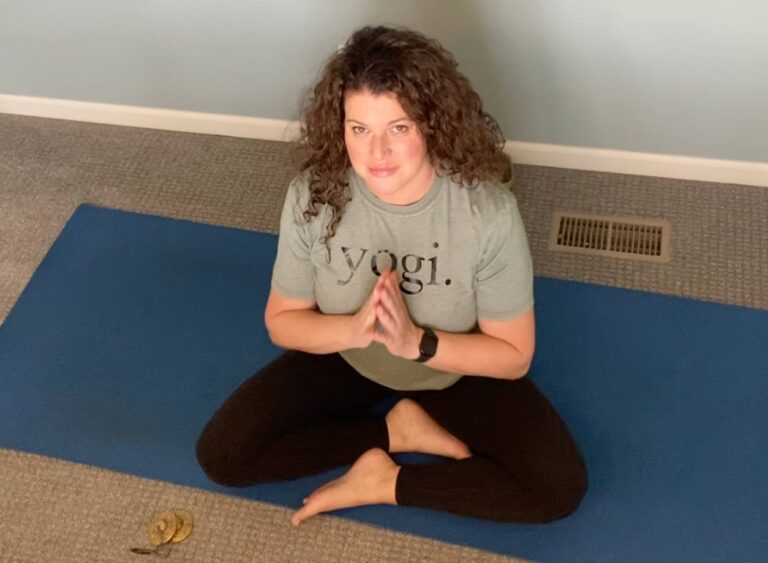 Gentle Yoga with Ali Video Screen Preview